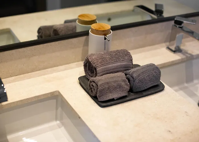 Apartamento Marina 1br Sofabed Near With Private Jacuzzi *